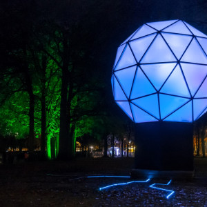 Glow 2016